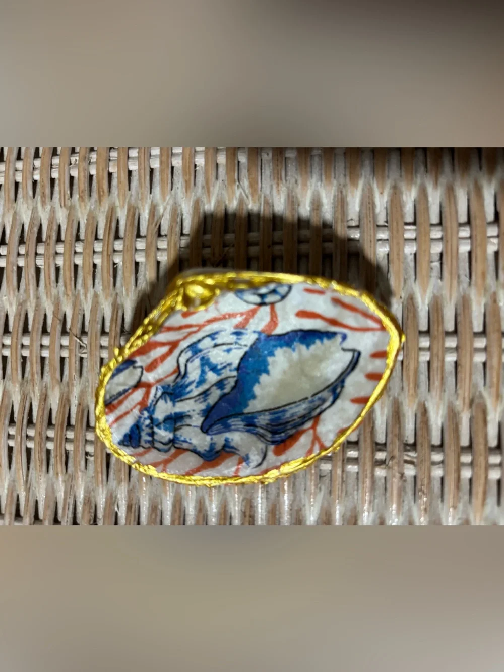 decoupaged Sea shell jewelry holder: blue and red with gold trim